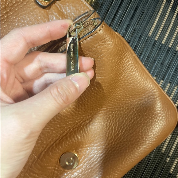 Michael Kors Crossbody - Picture 3 of 7